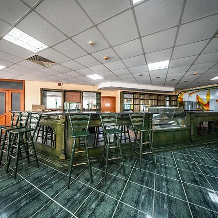 Hotell Hotel Zdravets 4*